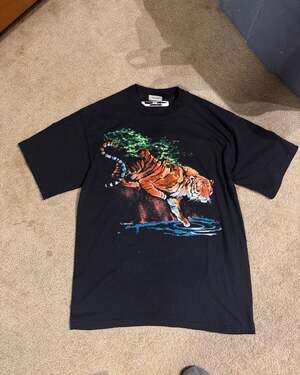 Vintage 1990 Harlequin Nature Graphics Tiger T-Shirt Made in Canada L